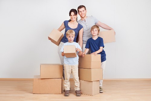 Customer complaint process for a removal van service