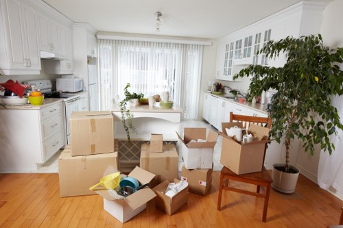 Removal van service for homes and offices in Mayfair